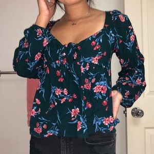 American Eagle floral blouse